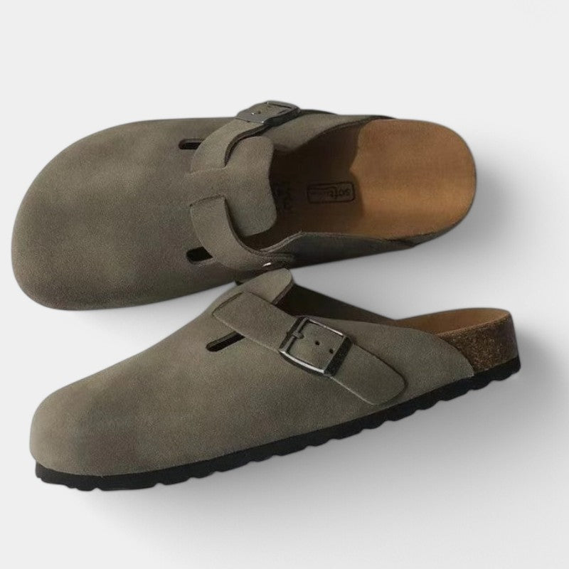 Unisex Adjustable Buckle Clogs