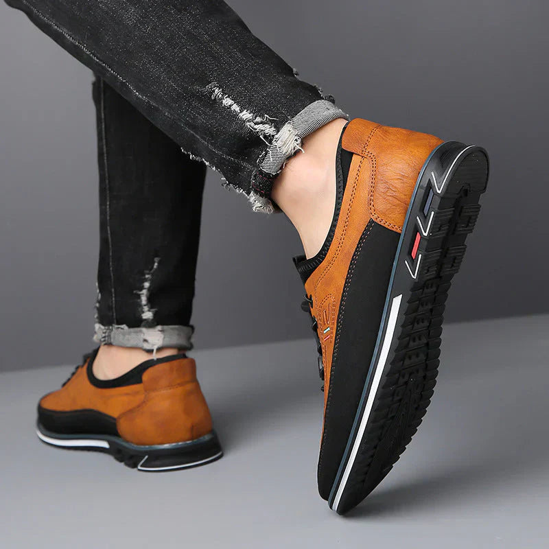 Men's Classic Lightweight Sneakers
