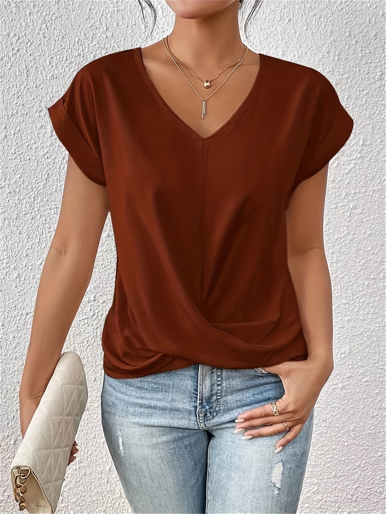 Chic V-Neck T-Shirt – Pink