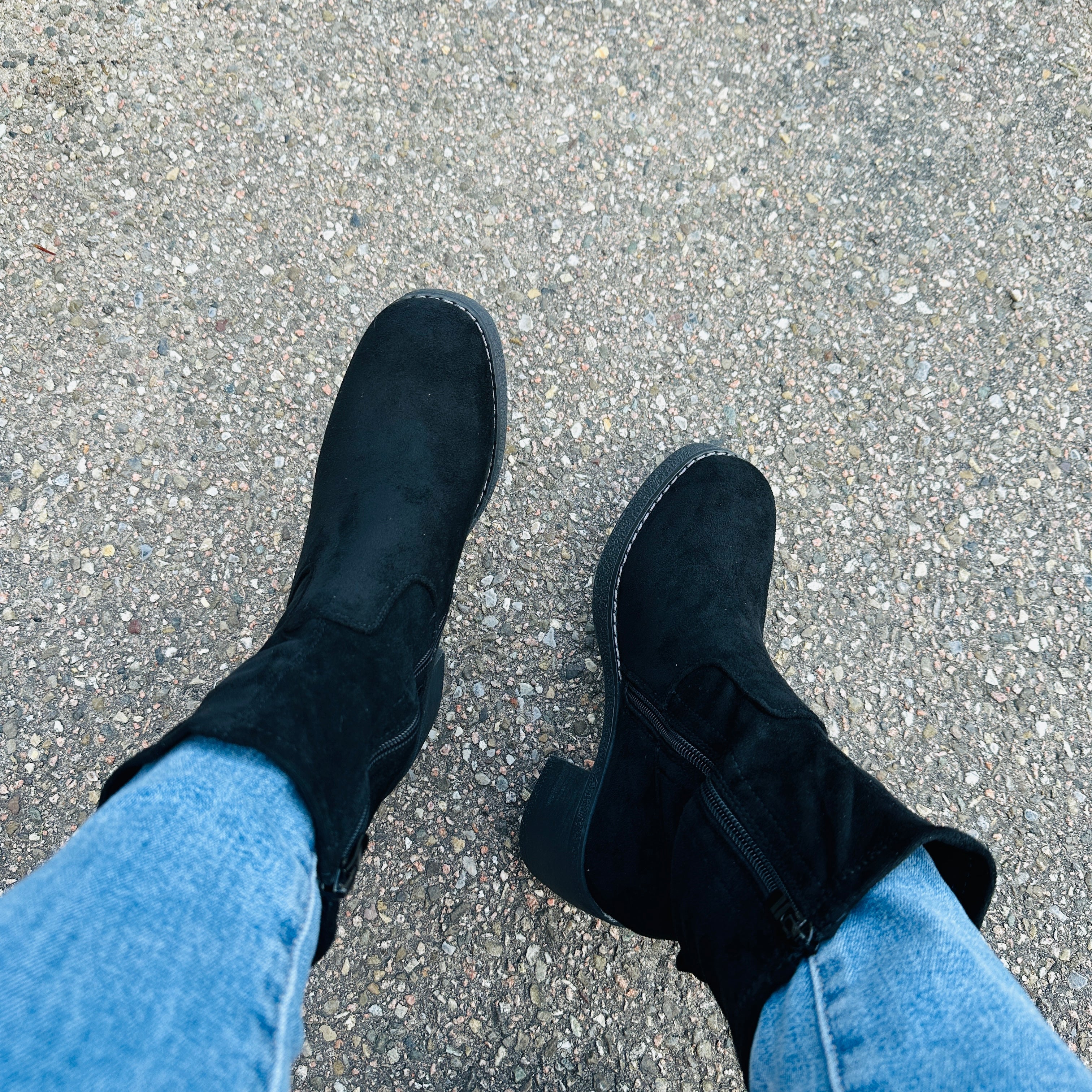 Women's Tall Black Boots