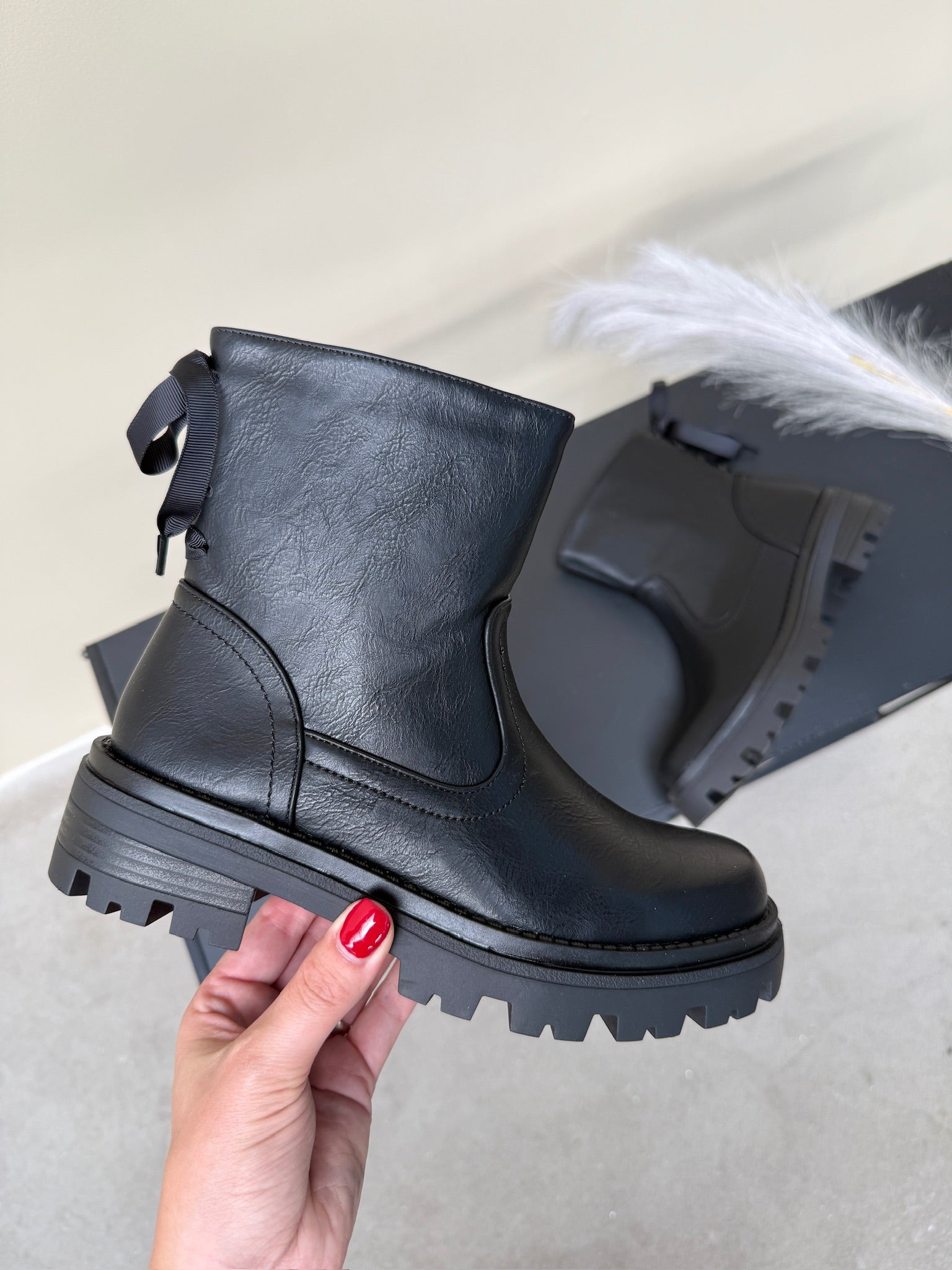 Women's Bow Detail Black Boots