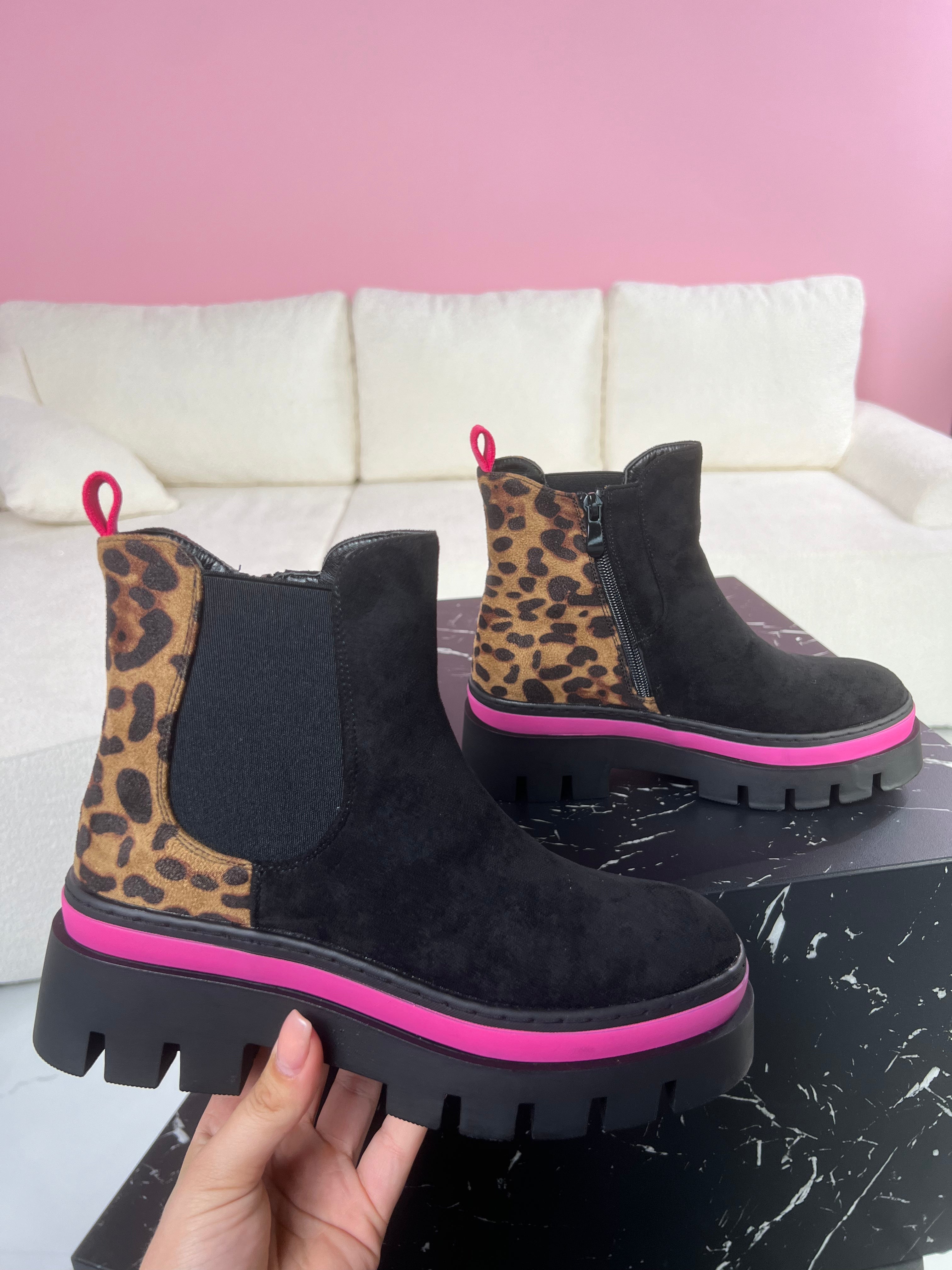 Women's Fuchsia Ankle Boots