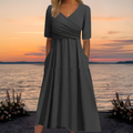 Women's Elegant Flattering Dress – Black