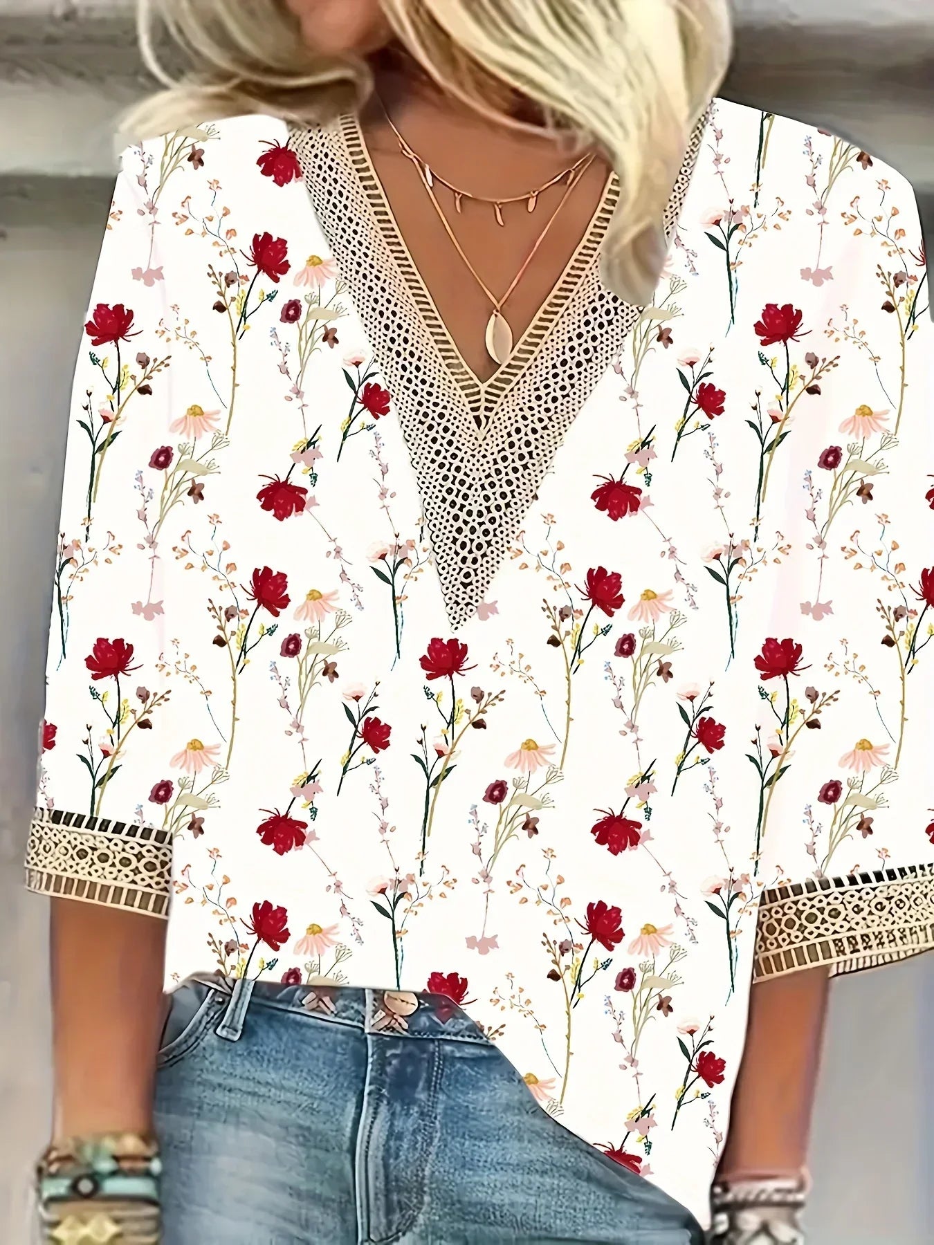 Women's Lace V-Neck Blouse