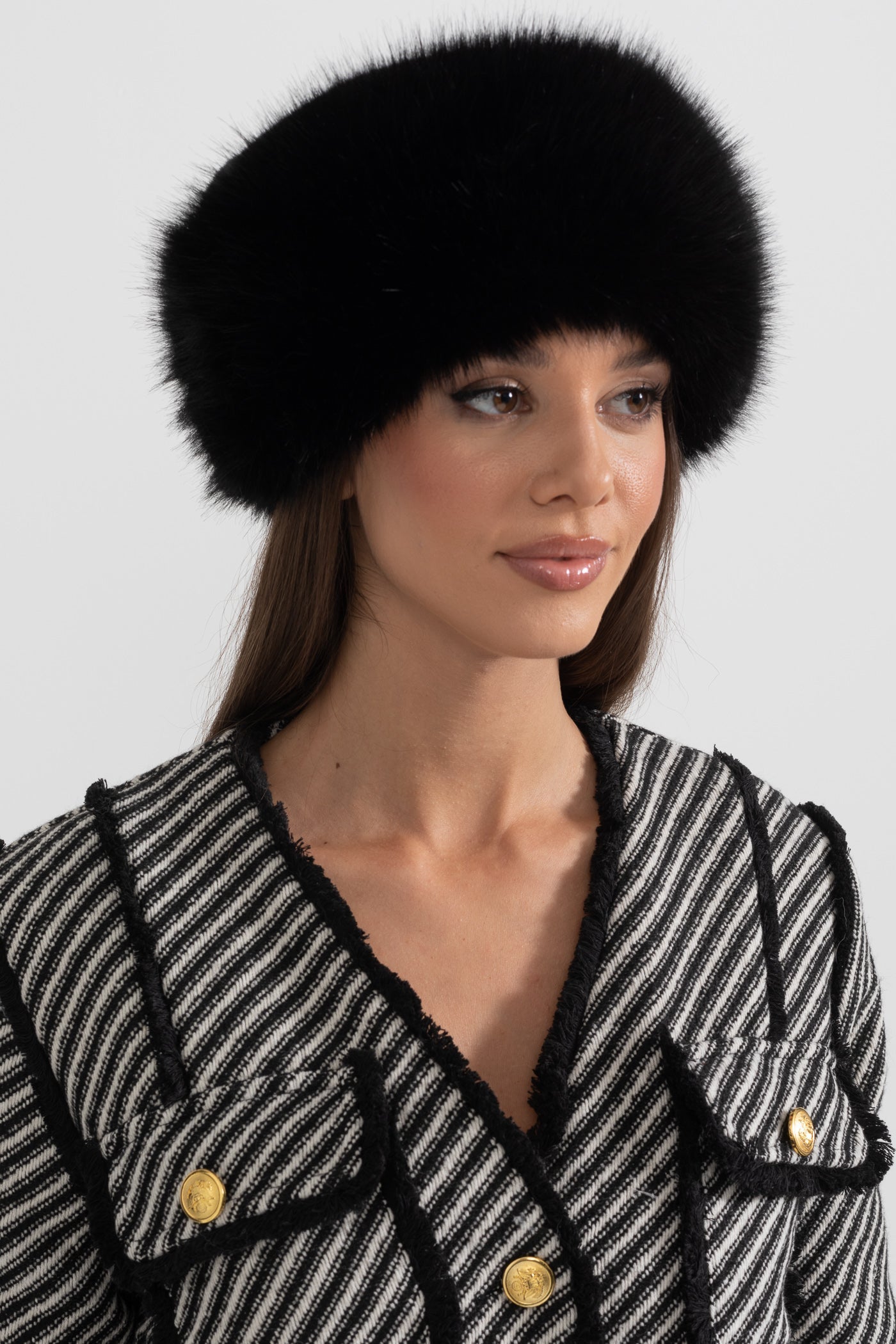 Women's Furry Wide-Brim Hat – Black