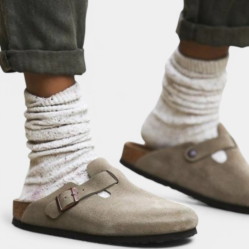 Unisex Adjustable Buckle Clogs