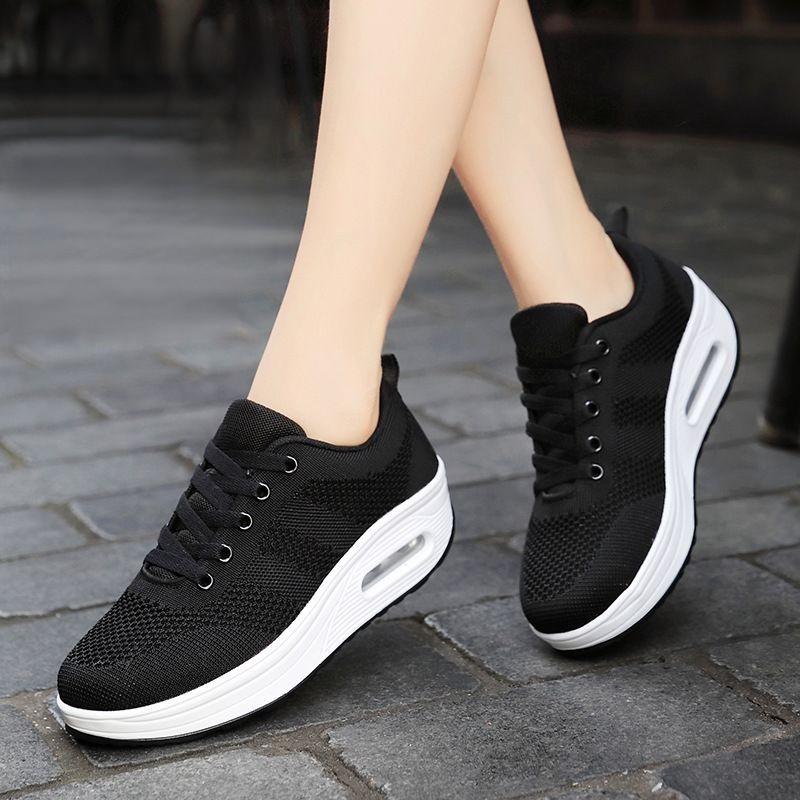 Women's Breathable Slip-On Sneakers