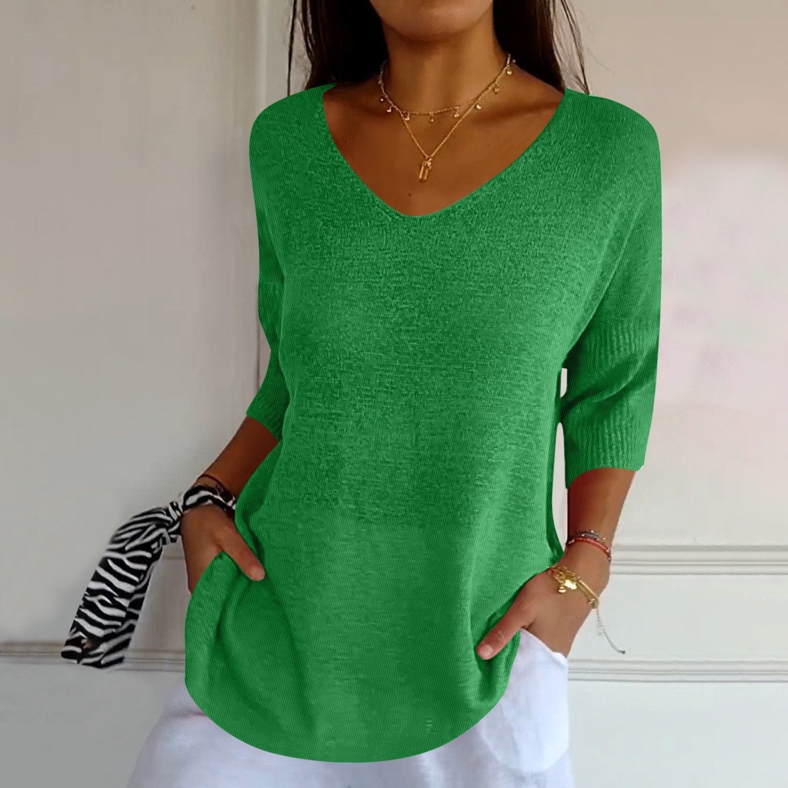Women's Chic V-Neck Top