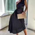 Elegant Midi Dress – Black